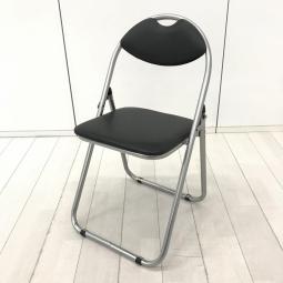 【新古品です！】シンプルなパイプ椅子です。