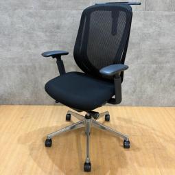 【大人気ブラックカラー！】オカムラ製のオフィスチェア(事務椅子)/可動肘付きハイバック/シルフィシリーズ】が入荷いたしました！　＊良品を格安で！「オフィスバスターズ福岡南店」は、福岡を拠点として、全国へ中古オフィス用品・オフィス家具を提供しております。