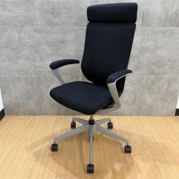 イトーキ製のオフィスチェア(事務椅子)/エクストラハイバック/エピオスシリーズ】が入荷いたしました！　＊良品を格安で！「オフィスバスターズ福岡南店」は、福岡を拠点として、全国へ中古オフィス用品・オフィス家具を提供しております。
