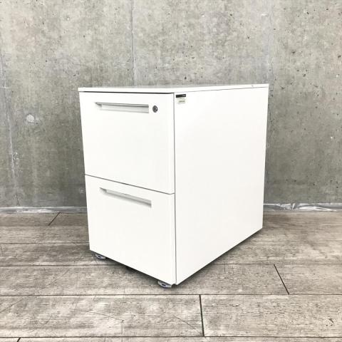 【A4ファイルが2段分収納可能！人気の2段ホワイトワゴン！】■イトーキ(ITOKI)製　CZRワゴン　デスクインワゴン　2段ワゴン　W395×D590×H610mm　■キャスター付き　■シリンダー錠　■ホワイト