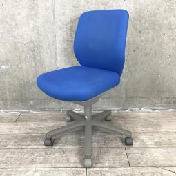 【体にフィットするダブルクッション構造！快適さと集中力をキープ！】■コクヨ(KOKUYO)製　セディスタ(SEDISTA)チェア　肘無　ローバック　クッションタイプ　■モデレートブルー×グレーシェル　【弊社使用欄：A01091645】