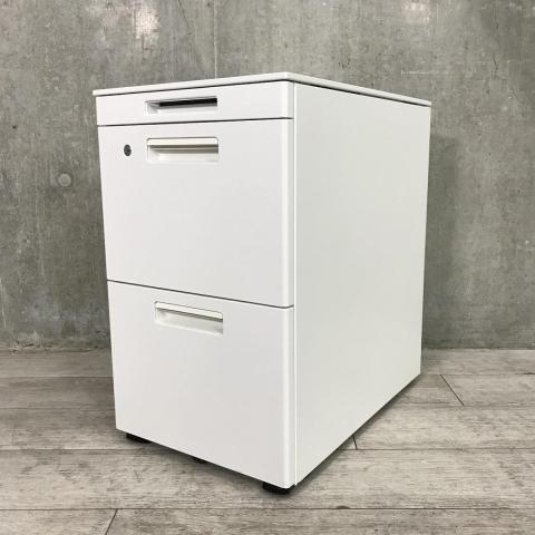 【大人気のコクヨ製GT3段ワゴン入荷!A4書類が2段で収納可能!】■コクヨ(KOKUYO)製 GTワゴンシリーズ 3段ワゴン フリアドワゴン W390×D500×H650㎜ ■シリンダー錠 ■ホワイト(T9)