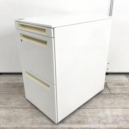 【在庫入替セール品！】【取っ手日焼有のためお安く！】【フリーアドレスの必須品！収納とワークスペースの拡張にオススメ！】■Okamura（オカムラ）製　 ADVANCE（アドバンス）ホワイト　■３段ワゴン　シリンダー錠　フリアド用