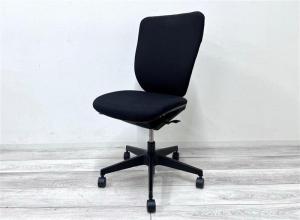 【定価9万円】【ミドルクラスの定番チェア！一人ひとりにマッチする座り心地】■イトーキ(ITOKI)/プラオ（PRAO）　■肘無しハイバックチェア　■ランバーサポート　■ブラック