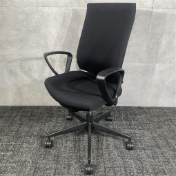 【中古】コクヨ ウィザード4/固定肘・ハイバック仕様で快適な座り心地を実現する高機能オフィスチェア/福岡で中古オフィス家具をお探しならオフィスバスターズ福岡博多店へお気軽にお問い合わせください！