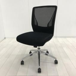 【在庫入れ替えセール】【メッシュ仕様でこの価格！お手頃で使い勝手の良い人気ローコストチェアが入荷！】■オカムラ(okamura)製　ヴィラージュ(Village)チェア　肘無し　ハイバック　■VCM2　■背面メッシュ　■ブラック