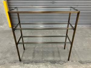 ガラス3段の展示台が2台入荷致しました！！　 アジャスター付き　※マテハン本舗の中古商品は、千葉県柏市に在庫がございます。