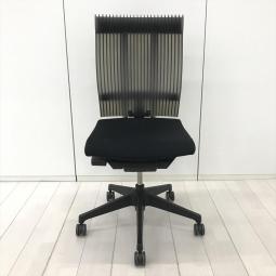 【ゆとりのあるハイバックで背中全体をサポート！】■イトーキ　スピーナチェア　エラストマーバック　座ブラック　■この座り心地が癖になる！未体験の快適な座り心地！【ITOKI　Spina】★A01086985