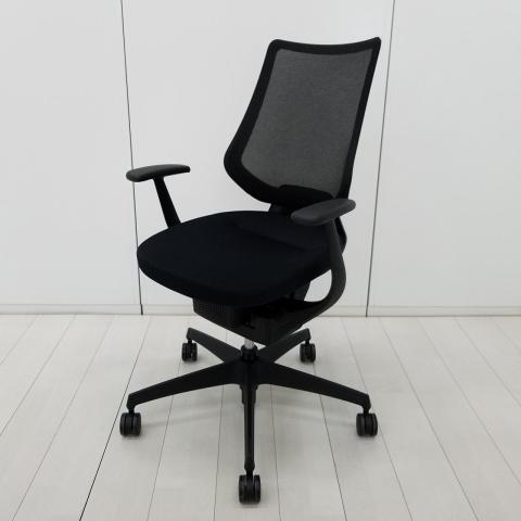 【中古】イング バーチカル 樹脂  コクヨ（KOKUYO） 肘付ハイバックチェア