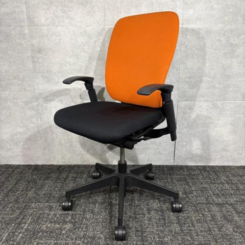 【中古】フルゴ  イトーキ（ITOKI） 肘付ハイバックチェア