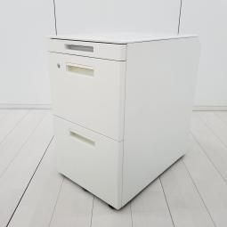 【大人気のコクヨ製GT３段ワゴン入荷！A4書類が2段で収納可能！】■コクヨ（KOKUYO）製　GTワゴンシリーズ　3段ワゴン フリアドワゴン　W395×D600×H645㎜　■シリンダー錠　■ホワイト