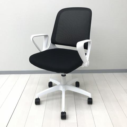 【新古】その他シリーズ  弘益（KOEKI） 肘付ローバックチェア