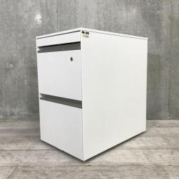 【高品質なインクルードシリーズ！ 左右の利き手を問わず使いやすい！フリーアドレスデスクにもフィット！】■イトーキ製　インクルード (IncLude)　■3段ワゴン　高さ：645mm　■ホワイト