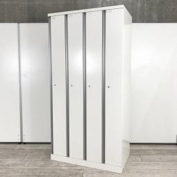 【定価約9万円】【個人の衣服や荷物をしっかり管理！使い勝手の良い4人用ロッカー！移転・増員にもおすすめ】■オカムラ(okamura)製　SWシリーズ　4人用ロッカー　縦型更衣用ロッカー　W900×D515㎜　■シリンダー錠　■ホワイト