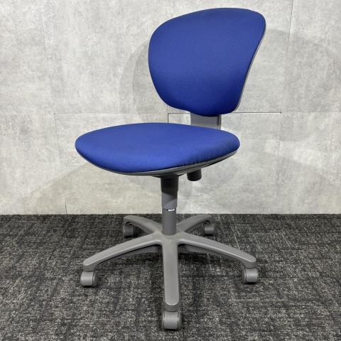 【中古】レグノチェア2  コクヨ（KOKUYO） 肘無ローバックチェア