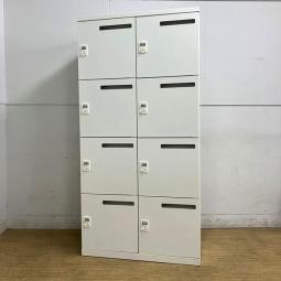 【フリーアドレス化の相棒！個人の荷物を収納可能なダイヤル錠式の8人用ロッカーが入荷！】■オカムラ(okamura)製　レクトラインシリーズ　8人用ロッカー　パーソナルロッカー　W900×H1810㎜　■投函口付き　■ダイヤル錠　■ホワイト