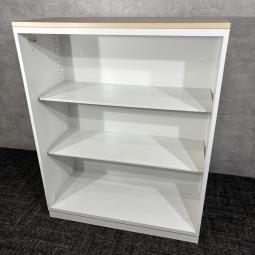 【中古】コクヨ エディア BWUH-K59SAW ローキャビネット/ホワイトのオープン書庫・書類やファイルを見やすく整理できる使い勝手の良いオフィス収納/福岡で中古オフィス家具をお探しならオフィスバスターズ福岡博多店へお気軽にお問い合わせください！