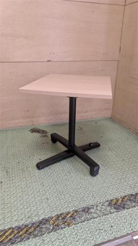 【中古】ライブス B7AEAD オカムラ（okamura） スタックテーブル(長机/折りたたみ/会議用)