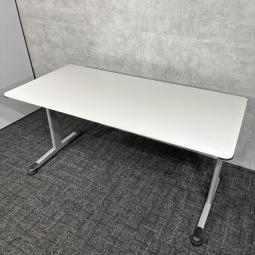 【中古】コクヨ アリーナ MTT-BM157PAWNN ホワイト ミーティングテーブル/幅1500mmの使いやすい4人用サイズで会議・打ち合わせに活躍するシンプルなホワイトテーブル/福岡で中古オフィス家具をお探しならオフィスバスターズ福岡博多店へお気軽にお問い合わせください！