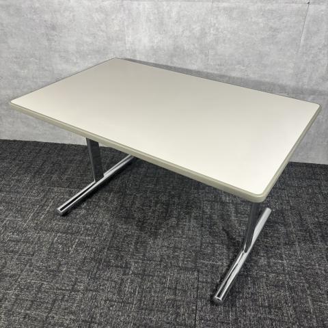 【中古】8176シリーズ  オカムラ（okamura） ミーティングテーブル（会議机）
