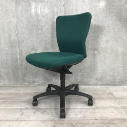 【関西倉庫在庫】■オカムラ（okamura）カロッツァ（Carrozza）チェア　■ローバック　肘無し　■色：グリーン×ブラック【分厚いクッションとシンプルで使いやすい操作性！】【弊社使用欄：A01094154】