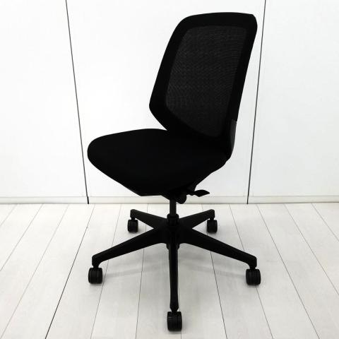 【オフィスの今を、もっと美しく快適に!新世代ワークチェア】■イトーキ(ITOKI)製 ノート(nort)チェア 肘無し ローバック 背面メッシュ ■ブラック ※シェルキズ混在/612683 オフィスバスターズ 水戸サテライト 大子町 北茨城市 高萩市 日立市 常陸太田市 常陸大宮市 那珂市 東海村 ひたちなか市 城里町 水戸市 笠間市 茨城町 大洗町 小美玉市