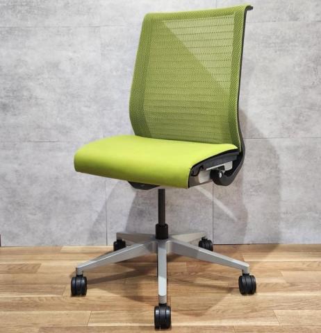 【中古】シンクチェア（旧モデル） THK-33001　WASABI Steelcase（スチールケース） 肘無ハイバックチェア