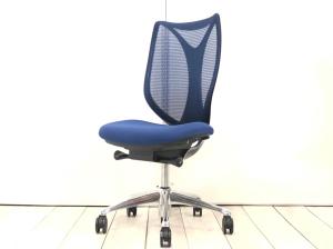 【前傾機能で作業効率アップ！安定感のある座り心地で大好評！ご自宅用にもオススメ！】■オカムラ(okamura)製　サブリナ(Sabrina)チェア　肘無し　ハイバック　背面メッシュ　■ブルー×ブラックフレーム