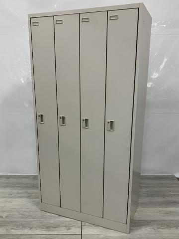 【個人の衣服や荷物をしっかり管理!使い勝手の良い4人用ロッカー!移転・増員にもおすすめ】■オカムラ(okamura)製 FZシリーズ 4人用更衣ロッカー W900×D515×H1790㎜ ■ライトグレー ■シリンダー錠※愛知※名古屋※豊田※三重