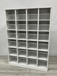 中古では珍しいシューズボックス！　下駄箱　シューズロッカー　24人用シューズロッカー　中棚付き　コクヨ　SBXシリーズ　ホワイト　※愛知※名古屋※豊田※三重