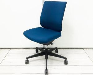 【人間工学を駆使した快適なワーキングチェア！】■コクヨ　ウィザード2チェア　プルシアンブルー　■背骨のＳ字形状にジャストフィット！高機能チェアー！【KOKUYO　Wizard2】