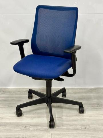 【中古】フルーエントチェア CB31ZR　FKB3 オカムラ（okamura） 肘無ローバックチェア