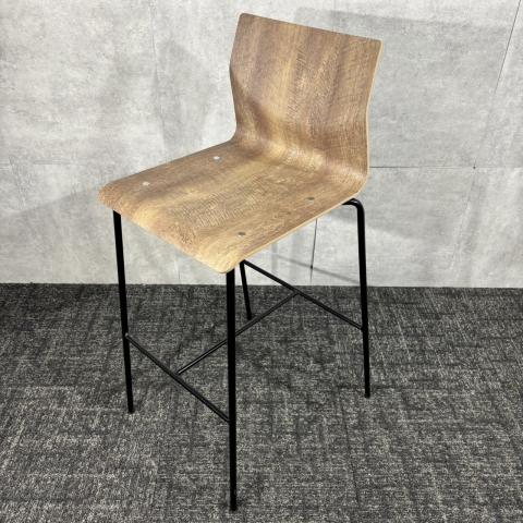 【中古】スイープ  オカムラ（okamura） ミーティングチェア