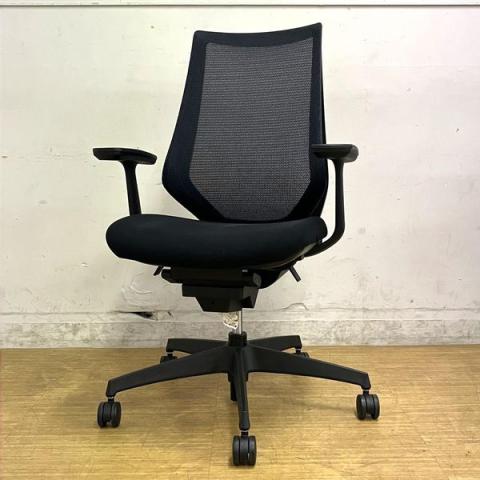 【中古】デュオラ メッシュ  コクヨ（KOKUYO） 肘付ハイバックチェア
