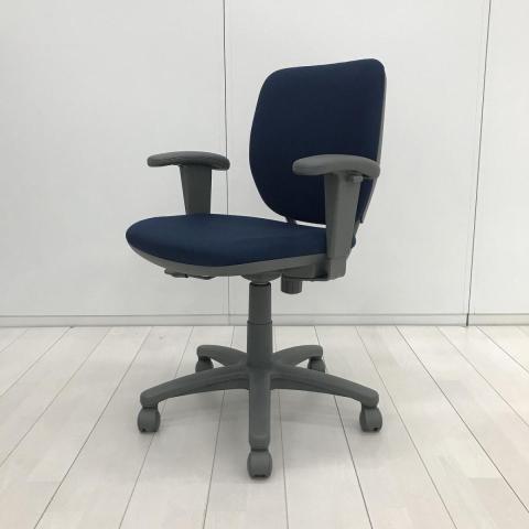 【中古】ヴィラージュチェア 8VC11A オカムラ（okamura） 肘付ローバックチェア