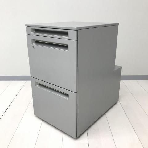 【中古】プロユニット DNC8SA Z637 オカムラ（okamura） ワゴン3段