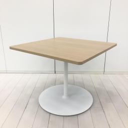 【会議にも、打ち合わせにも！シンプルだから、長く使える！】■コクヨ（KOKUYO）製　フランカ（ Franka）シリーズ　ミーティングテーブル　会議用　　■天板:木目調ナチュラル/脚ホワイト　【CUL9】【関東倉庫在庫品】【弊社使用欄：A01067721】