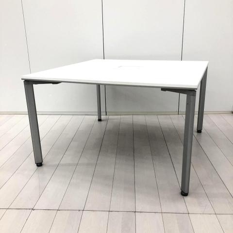 【608318】【使い方は自由自在!】■ コクヨ(KOKUYO)製 ワークソート(WORKSORT)シリーズ ワークテーブル W1200mm ■配線ボックス付 ■ホワイト オフィスバスターズ 水戸サテライト 大子町 北茨城市 高萩市 日立市 常陸太田市 常陸大宮市 那珂市 東海村 ひたちなか市 城里町 水戸市 笠間市 茨城町 大洗町 小美玉市