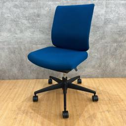 コクヨ製のオフィスチェア(事務椅子)/肘無しローバック/ウィザードシリーズ】が入荷いたしました！　＊良品を格安で！「オフィスバスターズ福岡南店」は、福岡を拠点として、全国へ中古オフィス用品・オフィス家具を提供しております。
