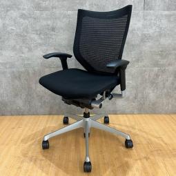 オカムラ製のオフィスチェア(事務椅子)/可動肘付きローバック/バロンシリーズ】が入荷いたしました！　＊良品を格安で！「オフィスバスターズ福岡南店」は、福岡を拠点として、全国へ中古オフィス用品・オフィス家具を提供しております。