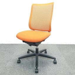 【4脚入荷】人気急上昇！テレワークにお勧めな人気のメッシュチェア入荷！中古　オフィスチェア　メッシュ　高級チェア　コクヨ　在宅ワーク　肘無　（T9）