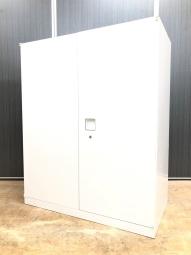 【定価約7万円】【納力抜群の3段ラテラル書庫！A4書類が大量に収納可能！】■オカムラ/レクトライン　■3段ラテラル　■ホワイト　■シリンダー錠　W900　D450　H1100