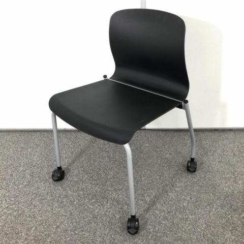 【中古】アリーナC  コクヨ（KOKUYO） スタッキングチェア