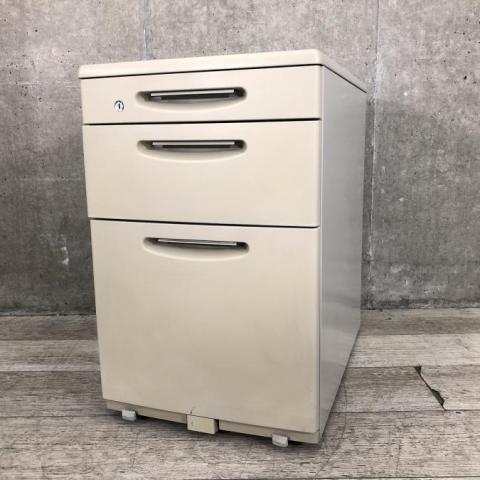 【中古】SD SD DS33AJ Z421 オカムラ（okamura） ワゴン3段