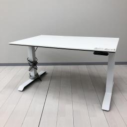 【在庫入替セール品！（本在庫限定価格）】【立ち姿勢を取り入れた新しいワークスタイルへ！】■コクヨ（KOKUYO）製　シークエンス（SEQUENCE）シリーズ　電動上下昇降テーブル　W1150×D680×H630～1290mm　■配線カバー無　■ホワイト【弊社使用欄：A01078244】【HU】
