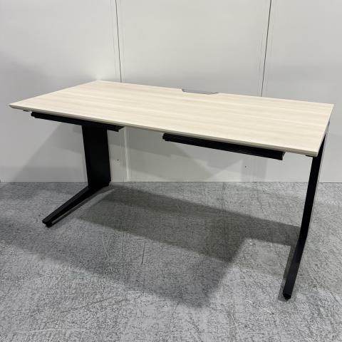 【中古】プロユニット  オカムラ（okamura） 平机