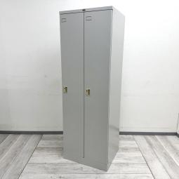 【法人様限定!来店予約で中古商品8%OFF!9月末まで 岐阜店】
【2人分の衣類や私物をすっきり収納!使いやすい定番更衣ロッカー!】
■ウチダ製 NFシリーズ 2人用更衣ロッカー W590×D515×H1790mm グレー
■2人分の収納スペースを1台にまとめられ、オフィス・事務所・工場・店舗などの更衣室やバックヤードにおすすめ!
■落ち着いたグレーカラーで様々な空間に馴染みやすい定番タイプ。更衣ロッカー・衣類ロッカー・個人ロッカー・従業員ロッカー・スタッフロッカーをお探しの方にもおすすめです!【UCHIDA NF】