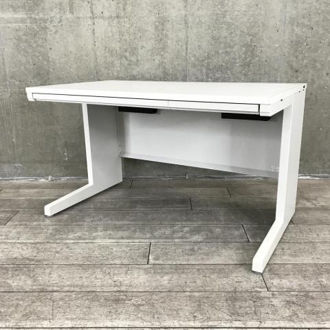 【安心の国内メーカー!スタンダードなサイズ幅1200㎜のオフィスデスク!】■イナバ(Inaba)製 デュエナ(DuENA)シリーズ 平机 W1200×D700×H700㎜ ■引き出し付き L字脚 ■ホワイト