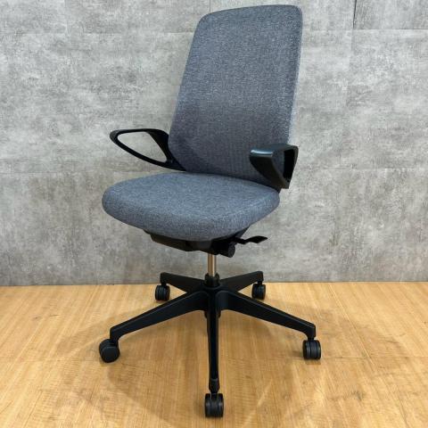 【中古】ノート KJ-156JE-T1T3 イトーキ（ITOKI） 肘付ハイバックチェア