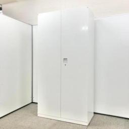 【定価約13万円】【奥行450㎜サイズ！A4ファイルも沢山収納可能！両開き書庫入荷！】■オカムラ/レクトライン　■ハイキャビネット　■両開き　■ホワイト　■W900 D450 H1810